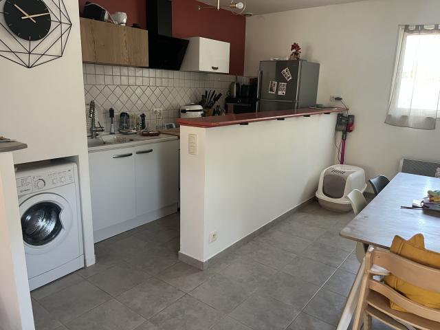 Location maison F3 Plaissan - Photo 4