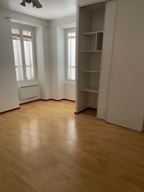 Location appartement T4 Bastelicaccia - Photo 2