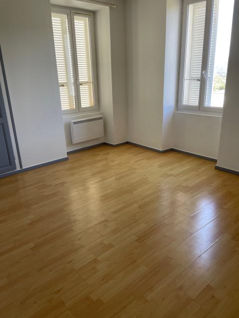 Location appartement T4 Bastelicaccia - Photo 4