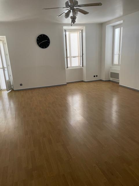 Location appartement T4 Bastelicaccia - Photo 5