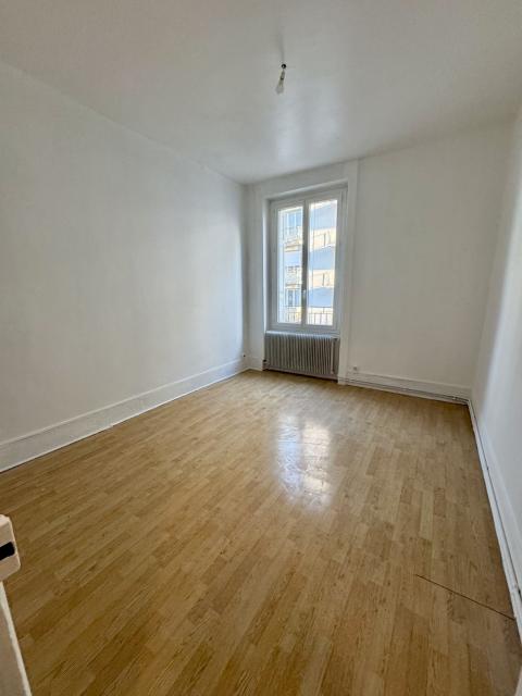 Location appartement T3 St Etienne - Photo 4
