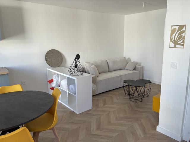 Location studio Marseille 02 - Photo 3