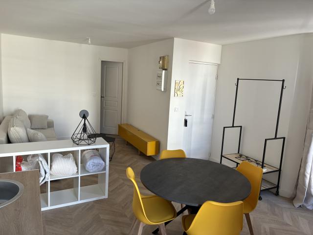 Location studio Marseille 02 - Photo 4