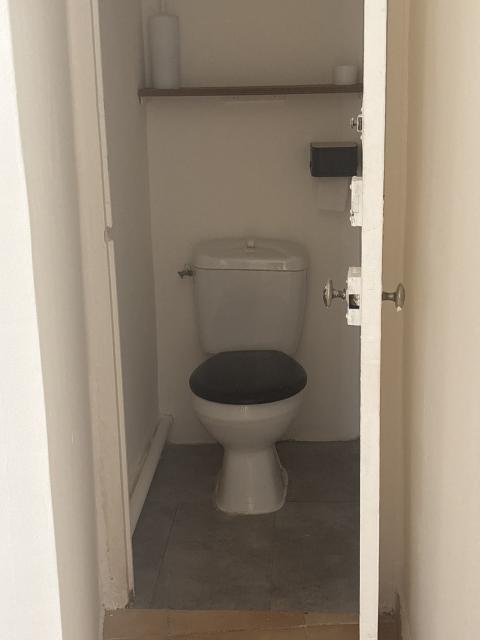 Location appartement T2 Marseille 05 - Photo 9