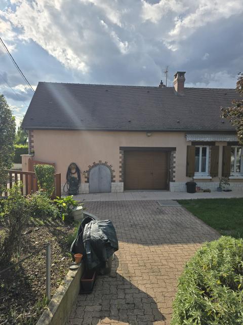 Location maison F4 Vinneuf - Photo 3