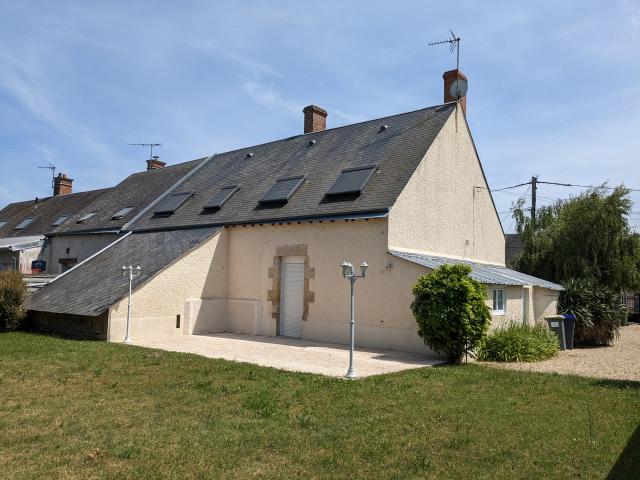 Location maison F6 Olivet - Photo 2