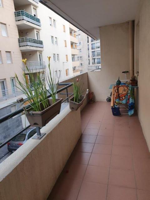 Location appartement T2 Marseille 08 - Photo 10