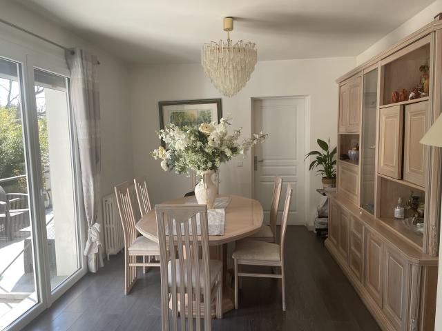 Location maison F6 Montevrain - Photo 2