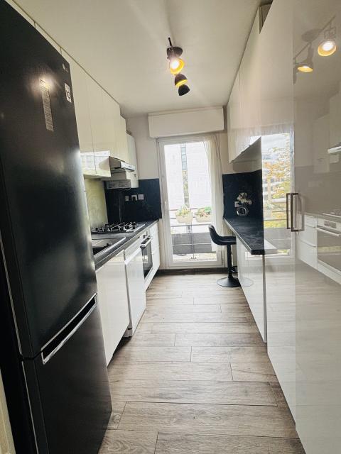 Location appartement T4 Nanterre - Photo 4