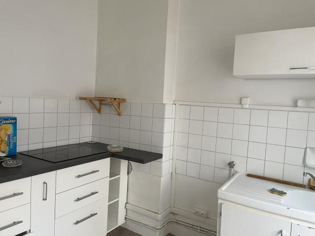 Location appartement T2 St Etienne - Photo 3