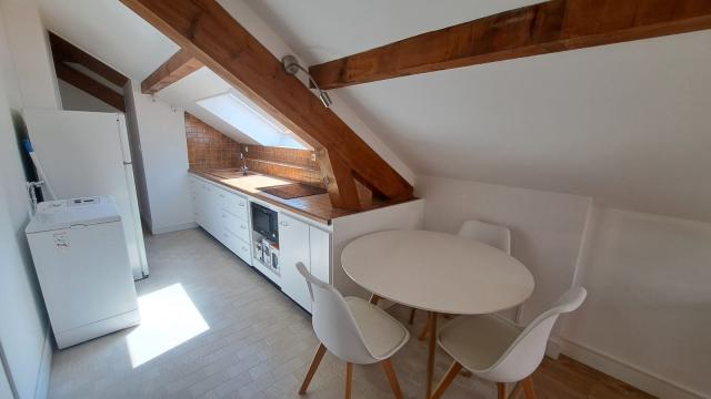Location appartement T3 Bourdeau - Photo 3
