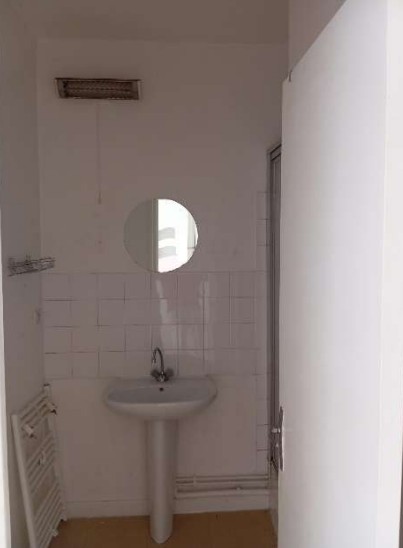 Location studio St Etienne - Photo 4