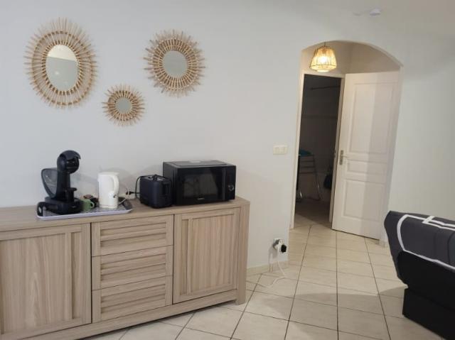 Location appartement T2 Chassieu - Photo 2