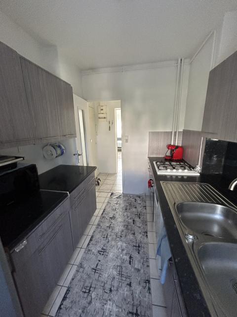 Location appartement T4 Meyzieu - Photo 7