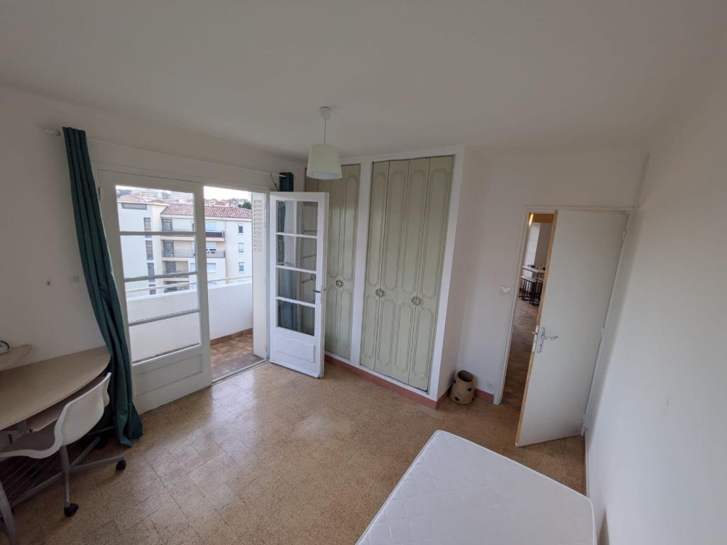 Location chambre Marseille 05 - Photo 1