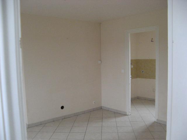 Location maison F5 Le Beny Bocage - Photo 5