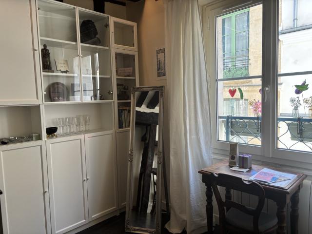 Location appartement T2 Paris 03 - Photo 5
