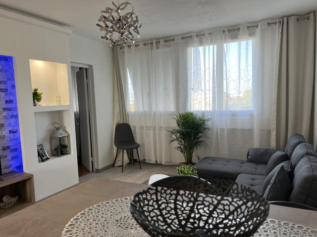 Location appartement T3 Pierre Benite - Photo 3