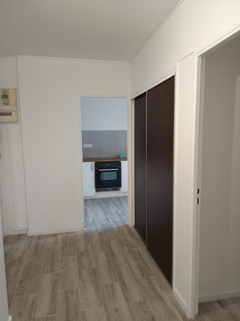 Location appartement T4 Apt - Photo 2