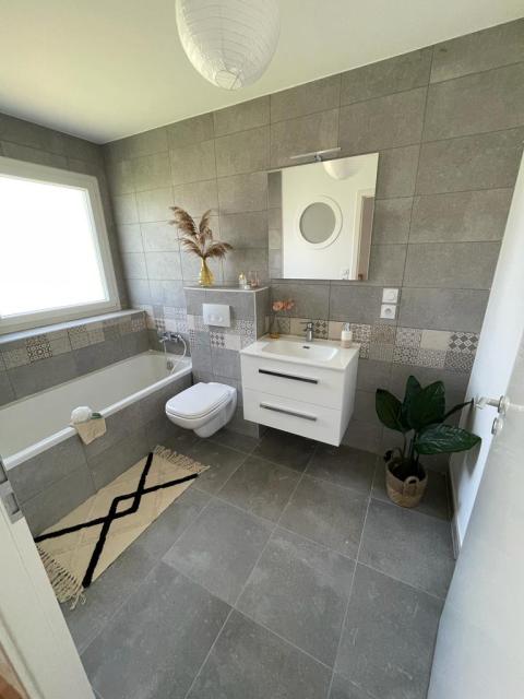 Location maison F4 Bourgoin Jallieu - Photo 5