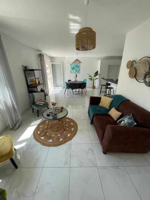 Location maison F4 Bourgoin Jallieu - Photo 6