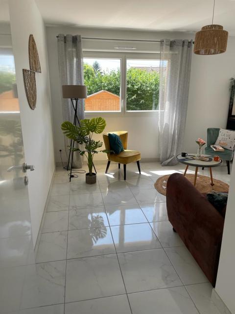 Location maison F4 Bourgoin Jallieu - Photo 8