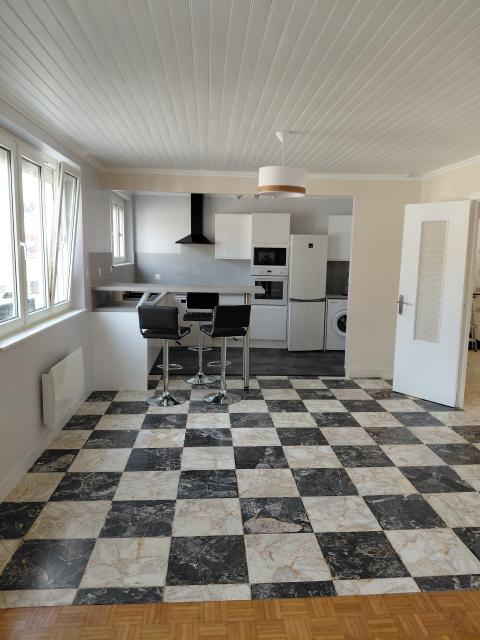 Location appartement T4 Reims - Photo 2