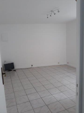 Location appartement T4 Mandres les Roses - Photo 7