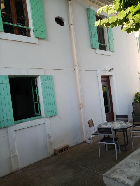 Location maison F2 Pont St Esprit - Photo 4