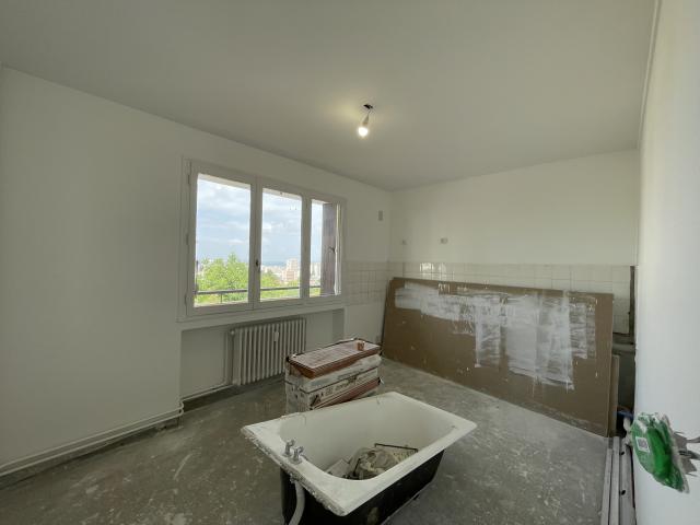 Location appartement T2 St Etienne - Photo 5