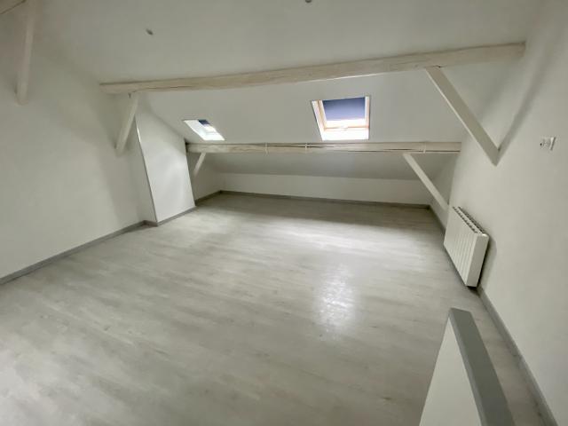 Location maison F5 Valenciennes - Photo 3