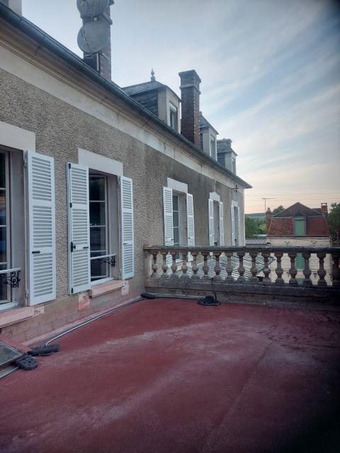 Location appartement T6 Tonnerre - Photo 7
