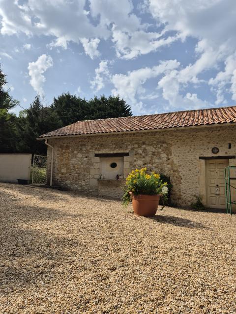 Location maison F3 Notre Dame de Sanilhac - Photo 7