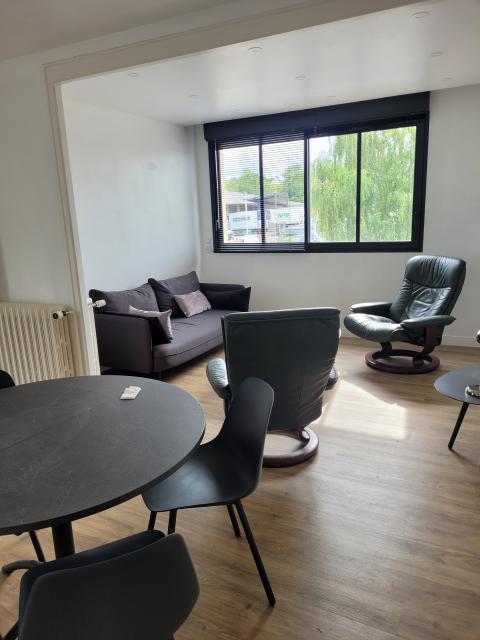 Location appartement T4 Rennes - Photo 3