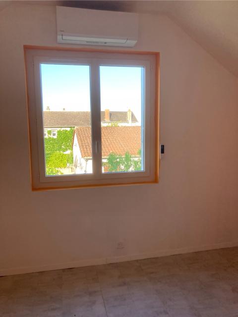 Location maison F5 Lathus St Remy - Photo 9