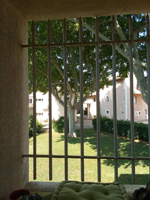 Location maison F2 Villeneuve les Avignon - Photo 8