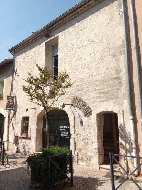 Location maison F2 Villeneuve les Avignon - Photo 9