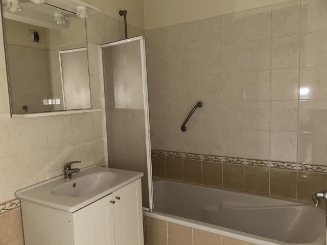 Location appartement T3 Villefranche de Rouergue - Photo 6