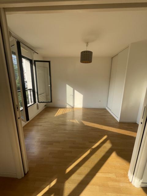 Location appartement T2 Suresnes - Photo 5