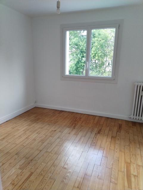 Location appartement T3 St Etienne - Photo 2