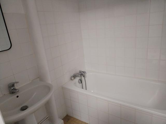 Location appartement T3 St Etienne - Photo 3