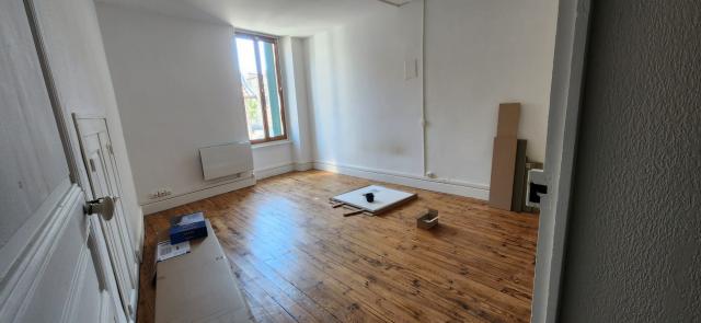 Location maison F5 Chateldon - Photo 5