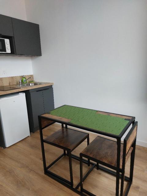 Location studio St Etienne - Photo 3