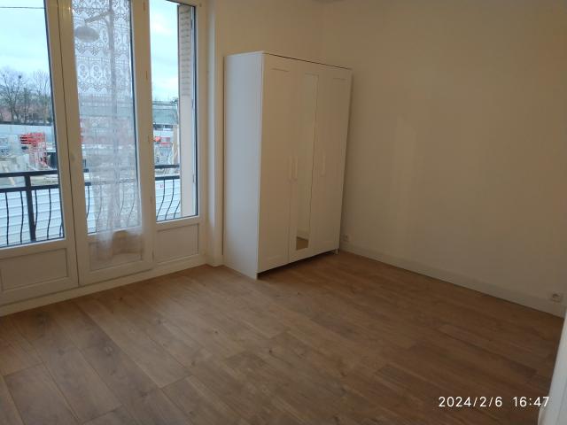 Location appartement T2 L'Hay les Roses - Photo 2