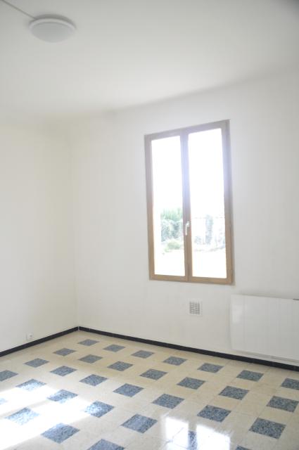 Location appartement T4 Tarascon - Photo 3