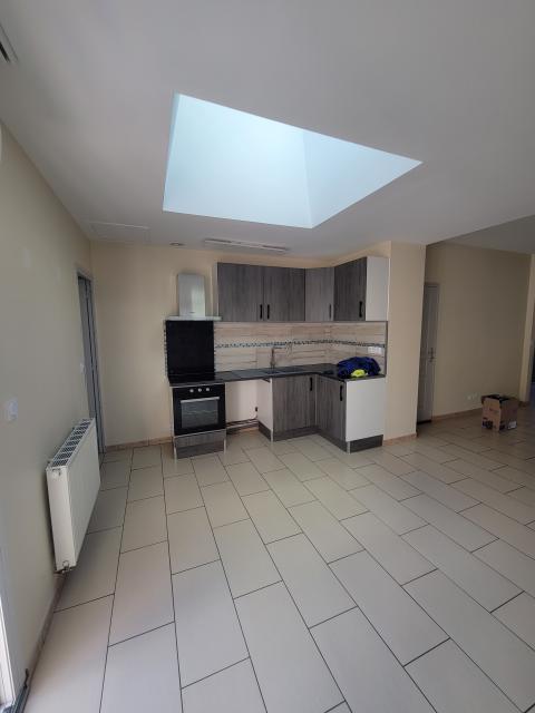 Location maison F4 Valenciennes - Photo 3