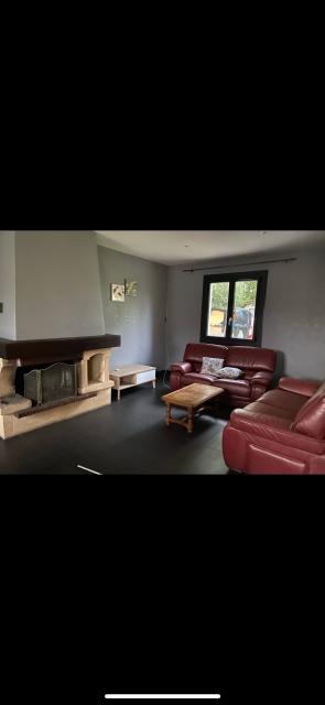 Location maison F6 Ste Eulalie - Photo 2