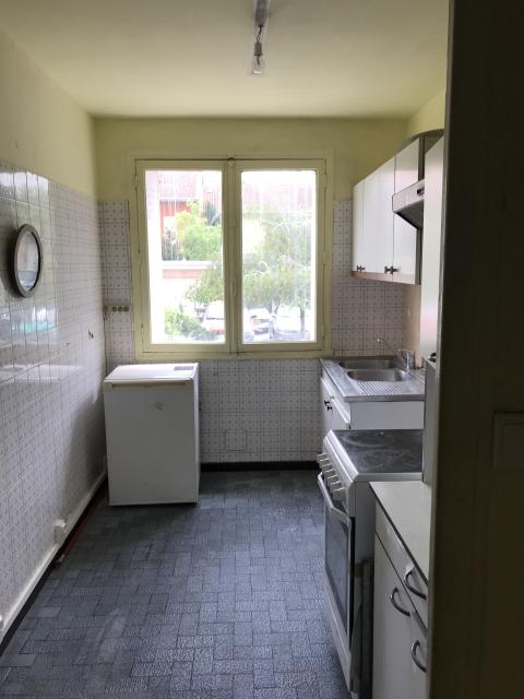 Location appartement T5 Villeurbanne - Photo 2