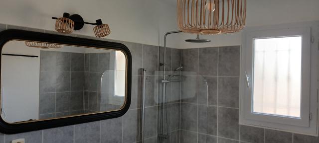 Location maison F4 Travaillan - Photo 4