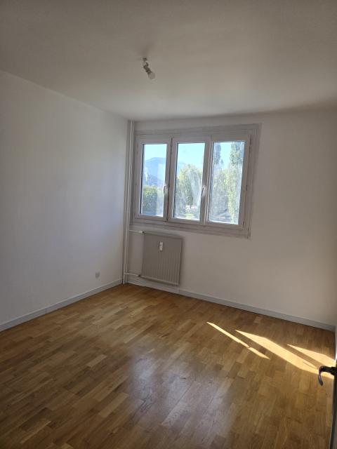 Location appartement T4 Le Pont de Claix - Photo 5